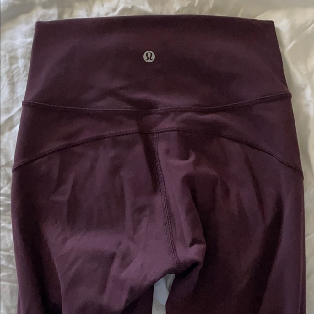 LULULEMON IN MOVEMENT leggings tight black cherry
